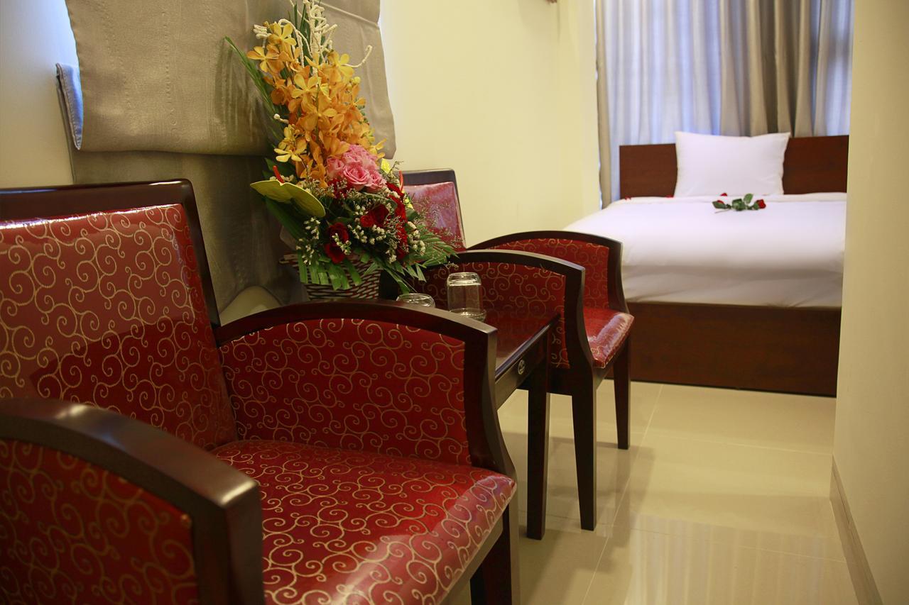 Danang Classic Hotel Exterior photo